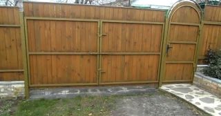 Купить распашные ворота деревянные Егорьевск, цена от 2772 руб.